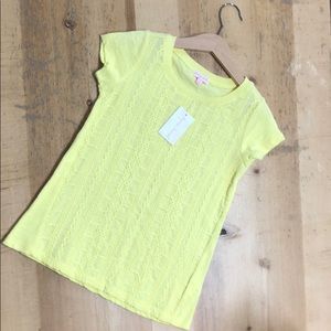 Summer yellow tee